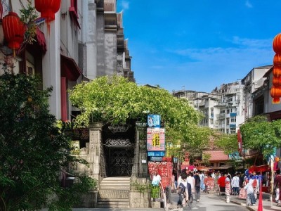 昆明文华酒店位于昆明西南部地区。