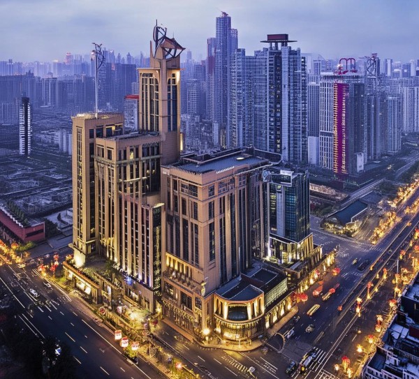 中国铂尔曼酒店在哪里？